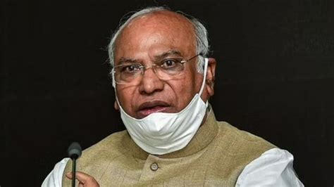 Mallikarjun Kharge: Age, Biography, Education, Wife, Caste, Net。